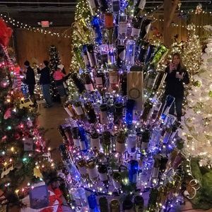 Meet your Posher, Kandy